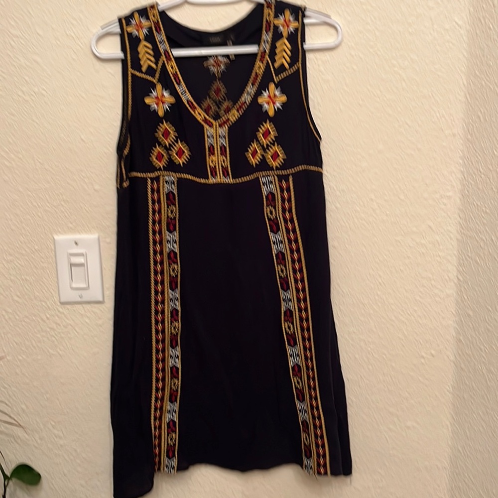 THML embroidered dress S